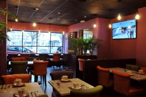 Hotel Des Quatrans - Parking Options