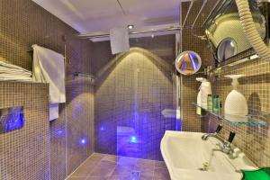 Hotel Le Meurice - Health and Safety Measures