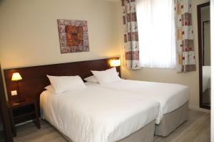 Hotel of the Abbey of the Premonstratensians - Accessibility and Directions