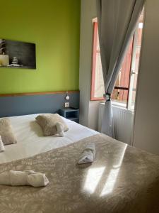 Hotel of the Stag - Policies and Regulations