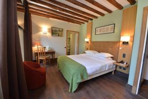 Hotel Relais De La Cote Dor - Activities and Entertainment Available