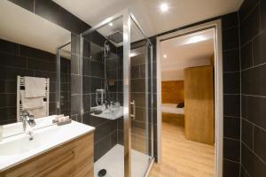 Hotel & Restaurant Les Escondus - Policies and House Rules