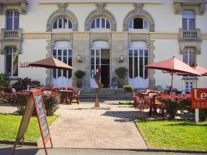 Hotels & Residences - The Metropole - Outdoor Activities