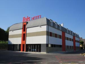 Ibis Soissons - Accessibility and Transportation