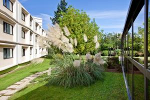 Ibis Styles Chalon Sur Saône - Location and Accessibility