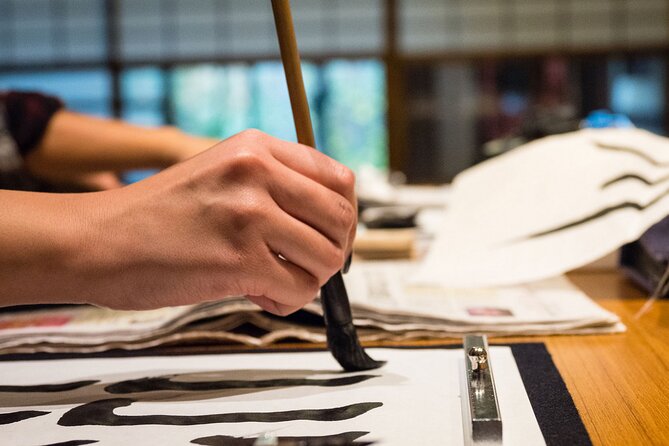 Japanese Calligraphy in a Kyoto Machiya - Immersive Cultural Experience