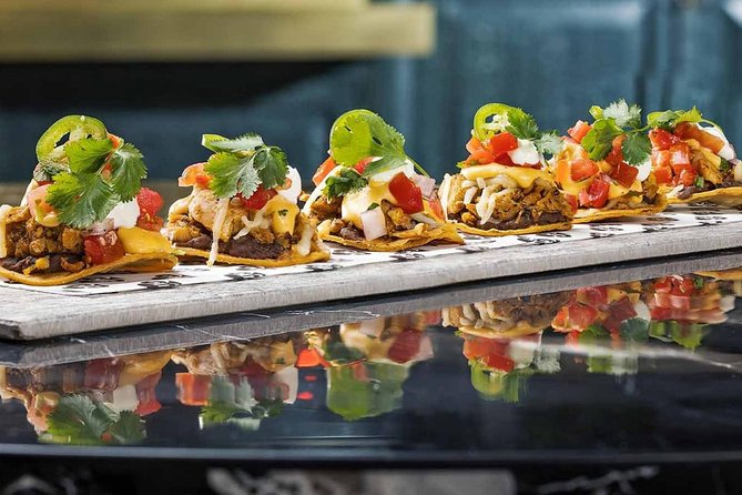 Jimmy Kimmels Comedy Club at the LINQ Promenade in Las Vegas - Food and Beverage Options