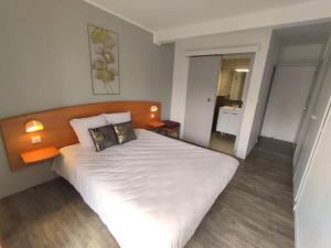 Kamea Club La Gironie - Policies and Accessibility