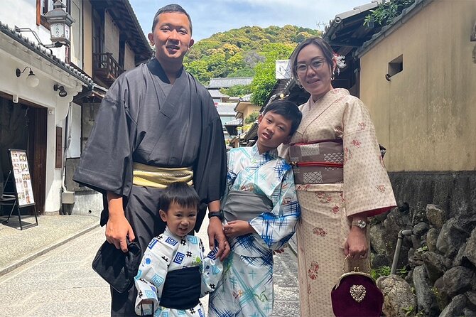 Kyoto Kimono Rental Chamatsu Family Package - Rental Experience