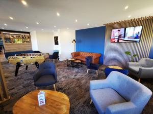 Kyriad Sens - House Rules and Important Information