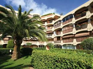 Lagrange Holidays The Three Rivers - The Sum Up