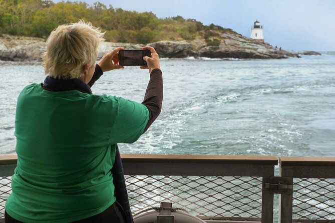 Lighthouse and Mimosa Cruise of Narragansett Bay From Newport - Special Occasions and Recommendations