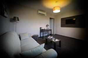 Logis Auberge Des Moissons - Policies and House Rules
