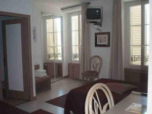 Logis Hotel Restaurant Les Capucins - The Sum Up