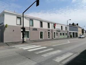 Logis Hotel Restaurant The Grand Turk - Policies and Important Information