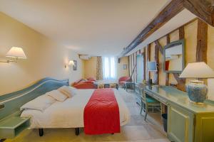 Logis Le Tadorne - Outdoor Activities and Attractions