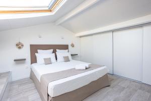 Marineland Sea View Apartment - The Sum Up