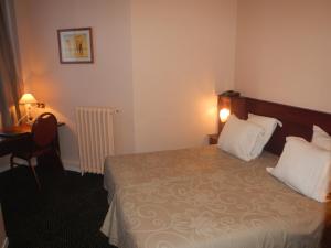 Metropol Hotel - Booking and Policies