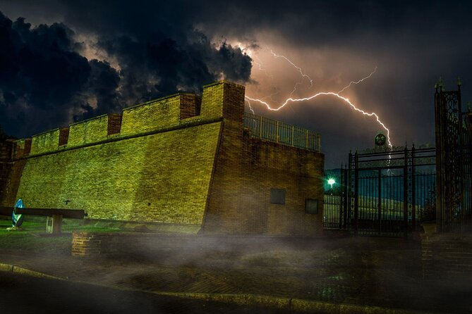 Mobile Ghosts - Exploring the Haunted History of Mobile