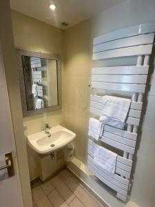 Motel 15 - Pet Policy and Charges