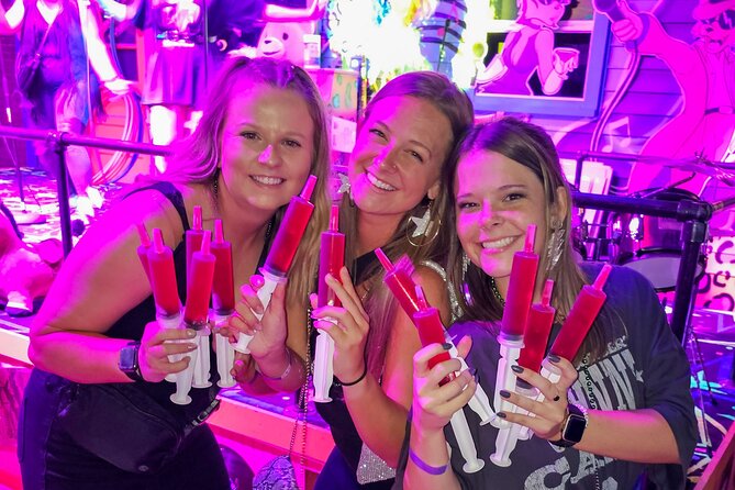 Nashville Bar Crawl With VIP Club Entrance, Souvenir, Bonus Shots - Mixed Reviews on Bar Selections