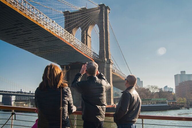 New York City Sunset Cocktail Cruise on Small Yacht - Intimate Yacht Experience