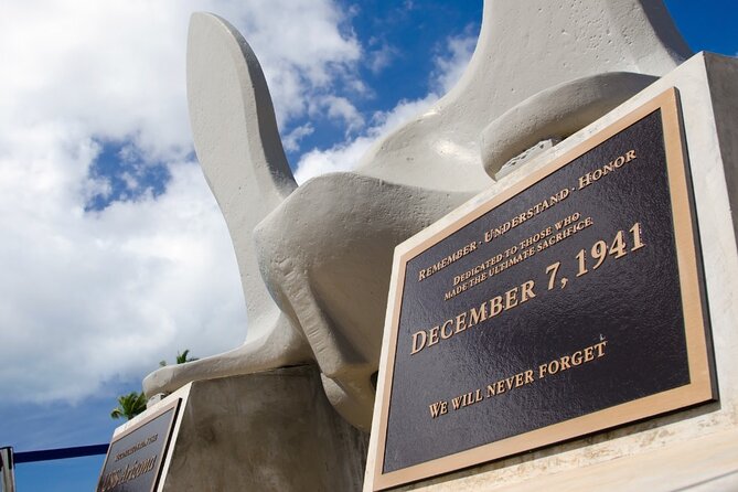 Pearl Harbor: Arizona Memorial, Missouri Battleship & City Tour - Inclusions and Amenities