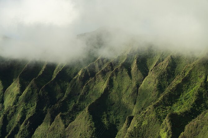 Private 60 Minutes Helicopter Tour in Honolulu - Stunning Aerial Views