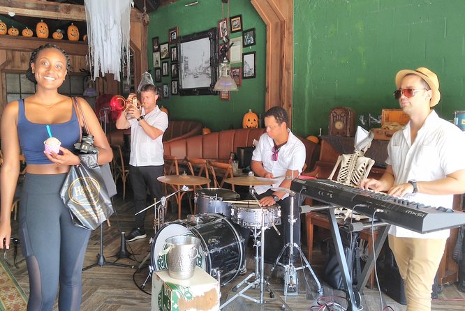 Private Little Havana Tour Cuban Host, Museum Food Art Live Music - Exploring Cuban Culture