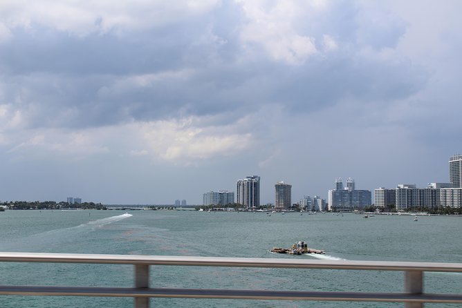 Private Miami City Tour With Expert Guide - Accessibility and Participation Guidelines