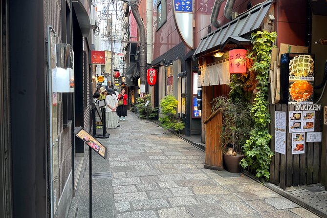 Private Osaka Food and Bar in Namba With 3 Drinks and Dishes - Exploring Nambas Culinary Delights