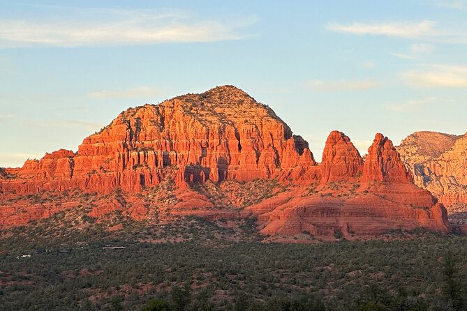 Private Sedona Tour in a Luxury SUV and Local Guide - Accessibility and Participation Details