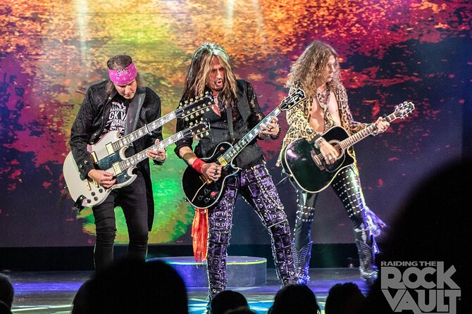 Raiding the Rock Vault at the Hard Rock Cafe in Las Vegas - Tips and Recommendations for Attendees