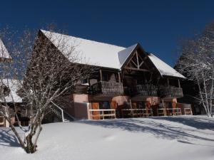 Residence The Queen's Wood - Nearby Attractions and Activities