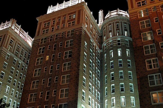 Self-Guided Oklahoma City Scavenger Hunt: Wild Western Art - The Sum Up