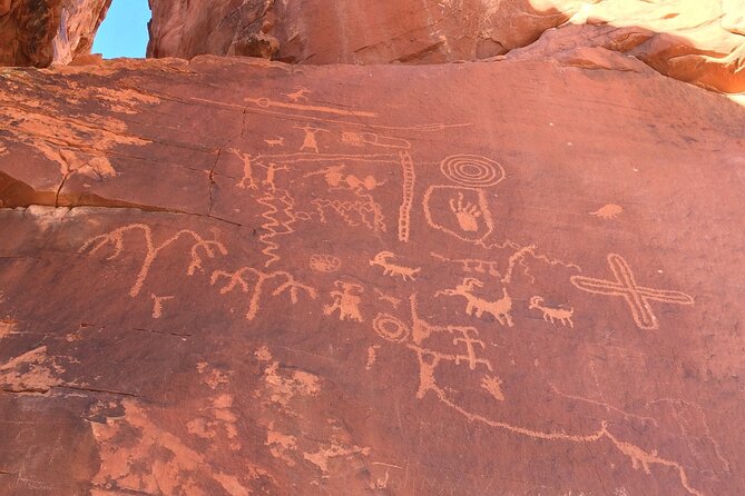 Small Group Valley of Fire Half Day Hiking Tour From Las Vegas - Getting to the Valley of Fire