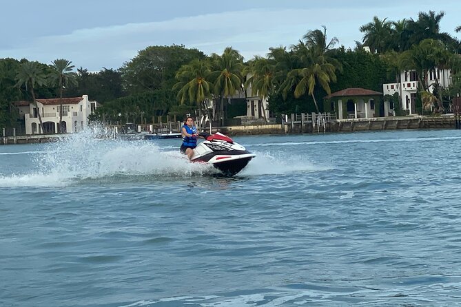 South Beach Jet Ski Rental Departs Bayside Marketplace - Customer Experiences and Reviews