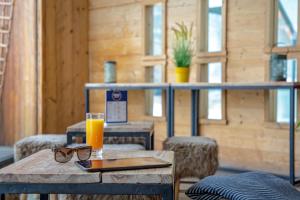 SOWELL Family Les Bergers - The Sum Up