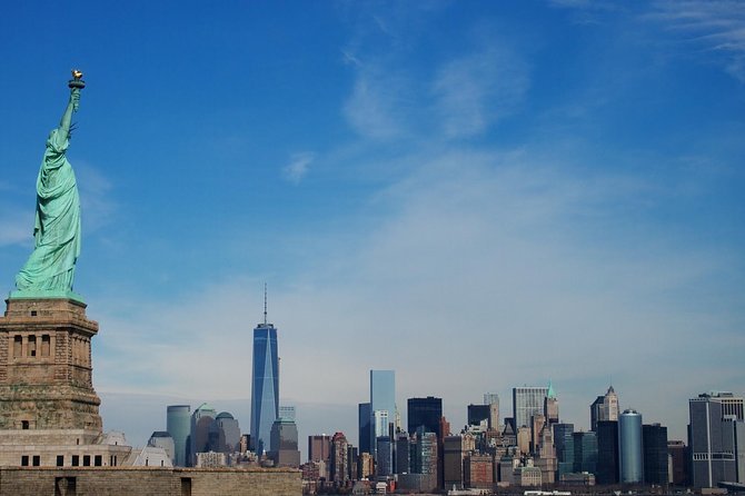 Statue of Liberty Roundtrip Ferry Ticket - Tour Experience and Highlights