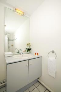 Stays & Affairs Nantes Dukes of Brittany - The Sum Up