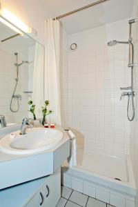 Stays & Affairs Orléans Jeanne D'Arc - The Sum Up