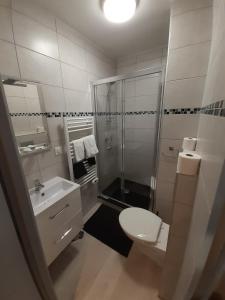 The Apartments of Saint Hubert - House Rules and Policies