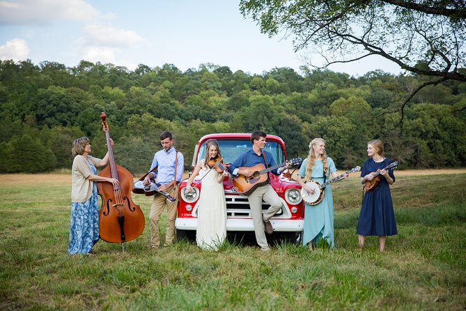 The Petersens at The Little Opry Theatre in Branson - Affordable Tickets and Family Pricing