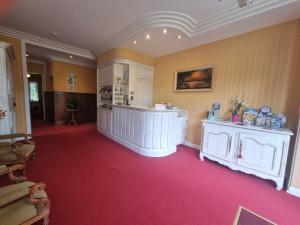 The Villa Bois Joli HOTEL RESTAURANT - Accessibility and Transportation