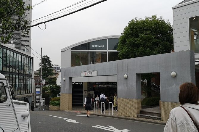Tokyo Art and Culture Tour - Transportation and Accessibility