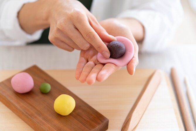 Tokyo: Japanese Sweets Making Experience - Meeting Point and Getting There