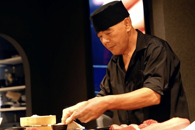 Tokyo Roppongi Tuna Cutting Show and Sushi Tasting 5pieces - Highlights of the Tuna Cutting Show