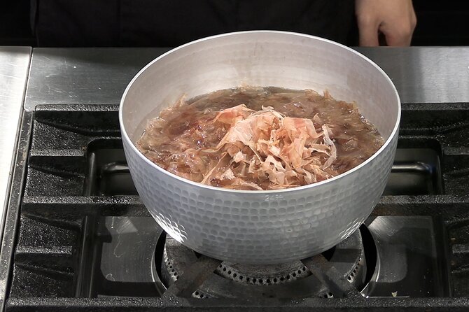 Tokyo Umami Cooking Class With Oyakodon and Japanese Seasonings - Main Dish: Oyakodon