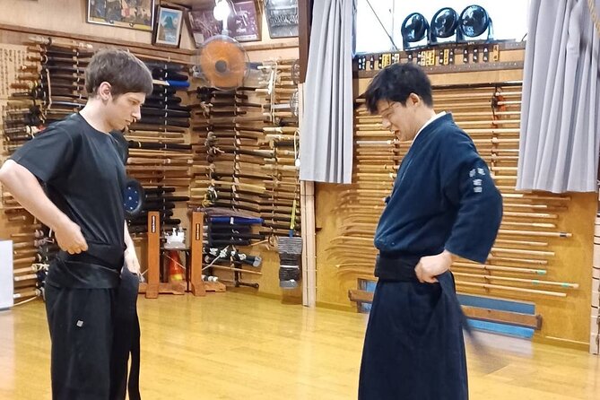 Tour to Experience Kobudo Etiquette at Hokushin Ittoryu Genbukan - Exploring Japanese Martial Arts Tradition