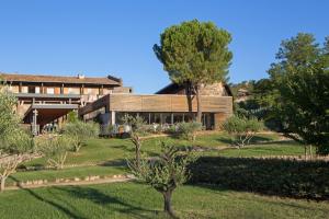 Vacances Bleues Hotel Castel Luberon - The Sum Up